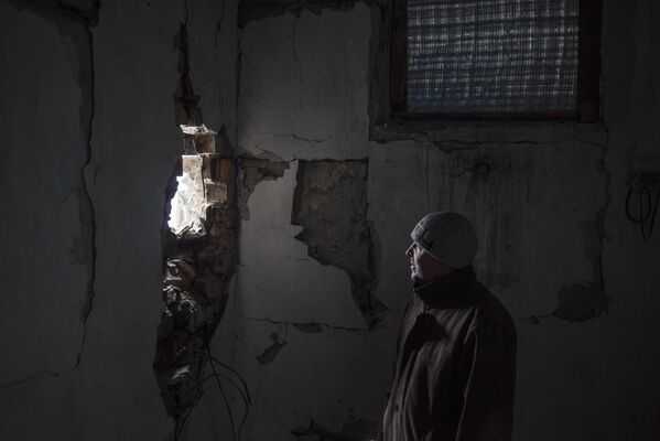 La guerra continúa: las consecuencias de los ataques de Kiev contra Lugansk - Sputnik Mundo