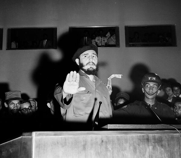 Fidel Castro en su primer viaje a Venezuela tras el triunfo de la Revolución en enero de 1959 - Sputnik Mundo