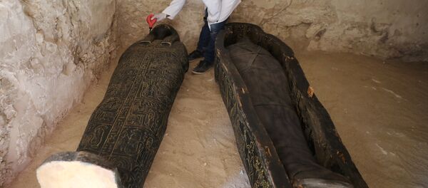 El sarcófago hallado en Luxor - Sputnik Mundo