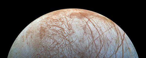 Europa, la luna de Saturno - Sputnik Mundo