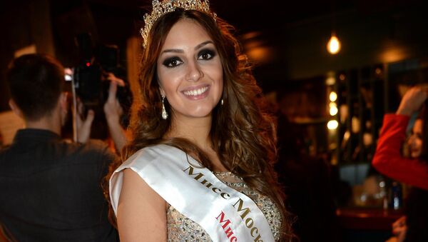 Oksana Voevodina, vencedora de la edición de 2015 del concurso Miss Moscú - Sputnik Mundo