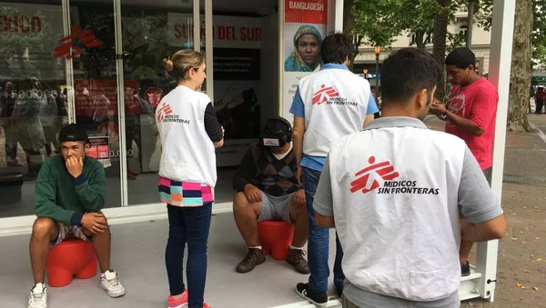 Seguir con Vida, muestra de Médicos Sin Fronteras en Montevideo