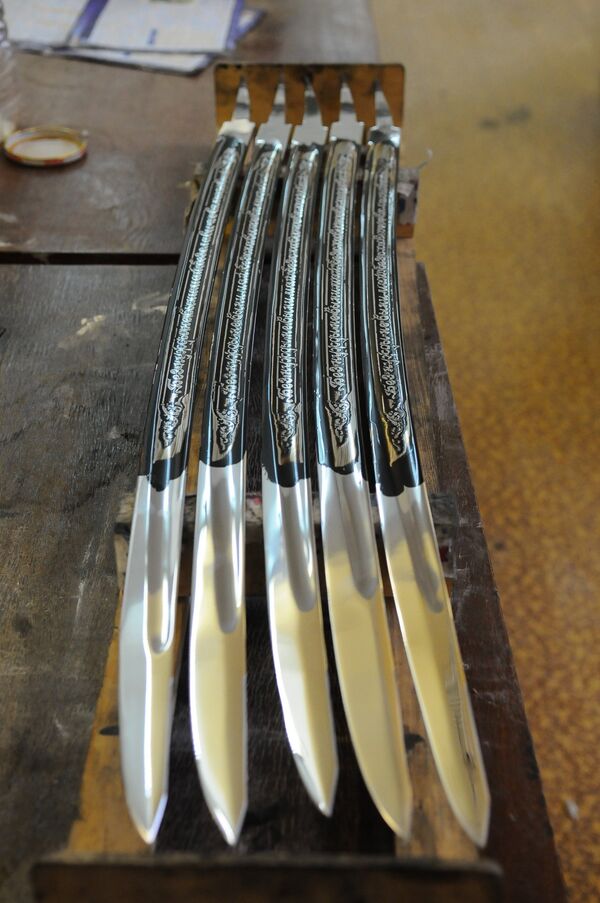 Shashkas, una tradicional arma cosaca - Sputnik Mundo