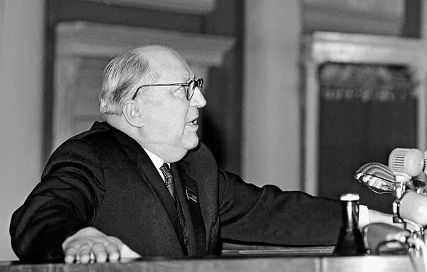 Usted será el responsable, Sr. Rudenko: ultimátum de Stalin al fiscal jefe en los juicios de Núremberg Usted será el responsable, Sr. Rudenko: ultimátum de Stalin al fiscal jefe en los juicios de Núremberg - Sputnik Mundo