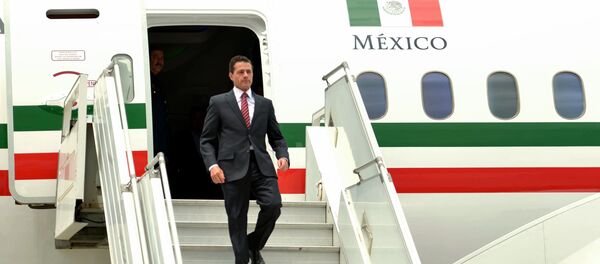 El expresidente de México, Enrique Peña Nieto, llega a Argentina - Sputnik Mundo