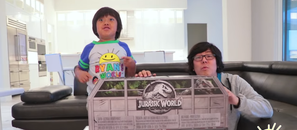 Ryan, el niño millonario de Youtube - Sputnik Mundo