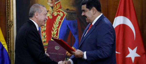 Recep Tayyip Erdogan, presidente de Turquía, y Nicolás Maduro, presidente de Venezuela - Sputnik Mundo