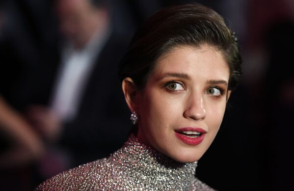 Las artistas más bellas de Rusia celebran los 20 años de Vogue en el país - Sputnik Mundo