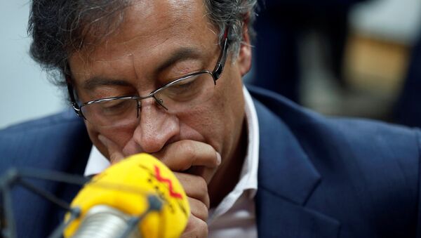 Gustavo Petro, excandidato a la presidencia y senador colombiano - Sputnik Mundo