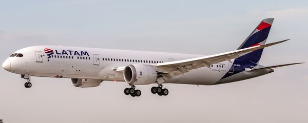 Un avión de Latam - Sputnik Mundo