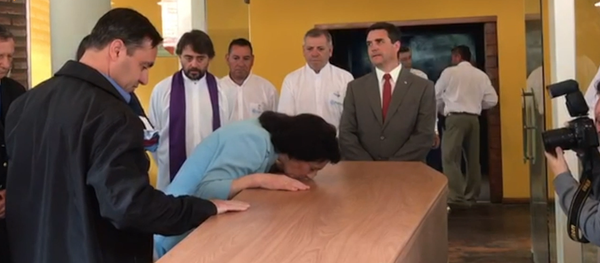 Vídeo: repatrian los primeros restos de los fallecidos en las Malvinas - Sputnik Mundo