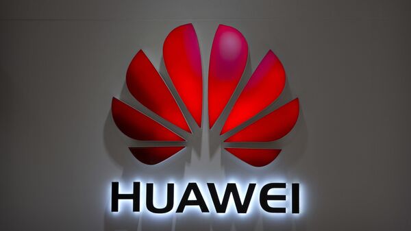 El logo de Huawei - Sputnik Mundo