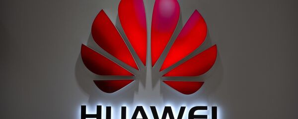 El logo de Huawei - Sputnik Mundo
