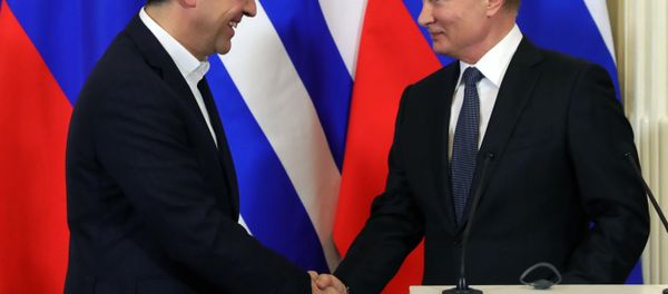 El primer ministro griego, Alexis Tsipras, y el presidente de rusia, Vladímir Putin - Sputnik Mundo