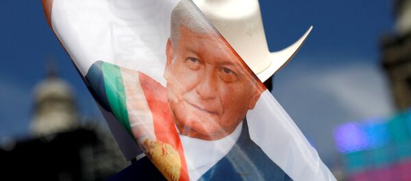La imagen de Andrés Manuel López Obrador, presidente de México - Sputnik Mundo