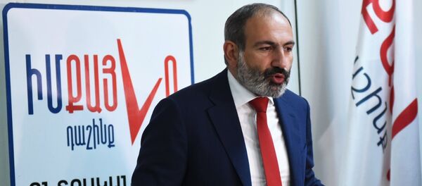 Nikol Pashinián, primer ministro de Armenia en funciones - Sputnik Mundo
