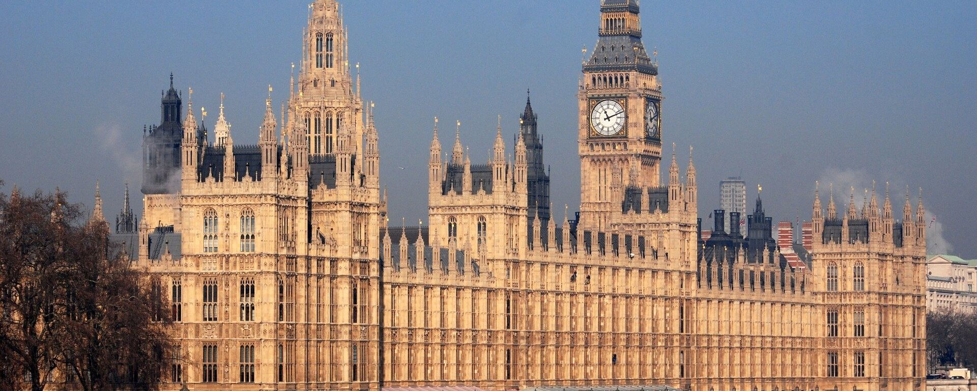 Palacio de Westminster, sede del Parlamento británico - Sputnik Mundo, 1920, 24.05.2022