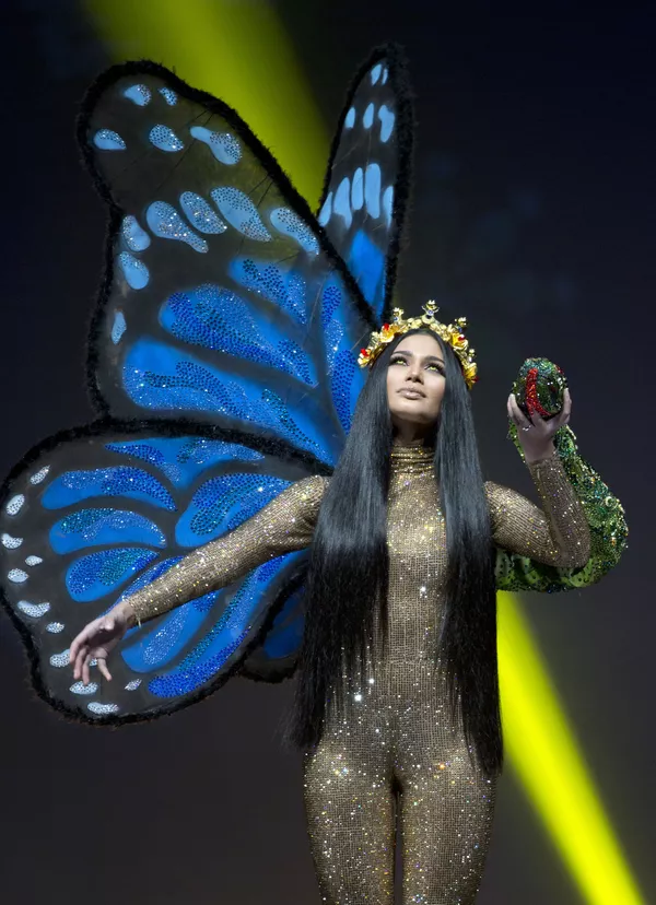 Espléndido desfile de trajes nacionales en el concurso Miss Universo 2018 Espléndido desfile de trajes nacionales en el concurso Miss Universo 2018 - Sputnik Mundo