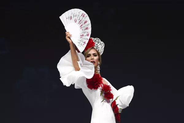 Espléndido desfile de trajes nacionales en el concurso Miss Universo 2018 Espléndido desfile de trajes nacionales en el concurso Miss Universo 2018 - Sputnik Mundo