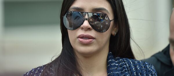 Emma Coronel Aispuro, esposa de Joaquín Chapo Guzmán - Sputnik Mundo