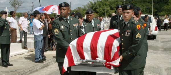 Un funeral de una mujer caída en combate de Puerto Rico - Sputnik Mundo