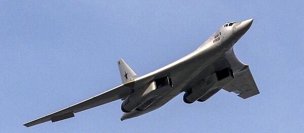 Bombardero estratégico ruso Tu-160 (archivo) Bombardero estratégico ruso Tu-160 (archivo) - Sputnik Mundo