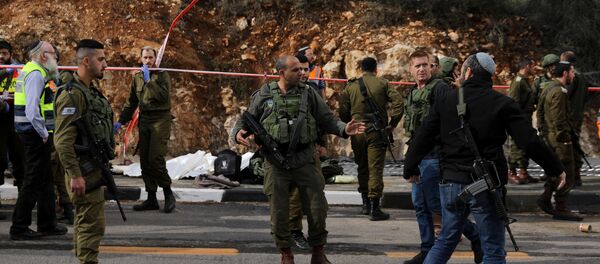 Fuerzas de Defensa israelíes en el lugar del ataque en Cisjordania - Sputnik Mundo