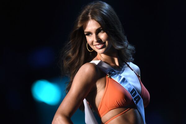 La belleza en traje de baño de Miss Universo 2018 - Sputnik Mundo