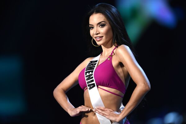 La belleza en traje de baño de Miss Universo 2018 - Sputnik Mundo