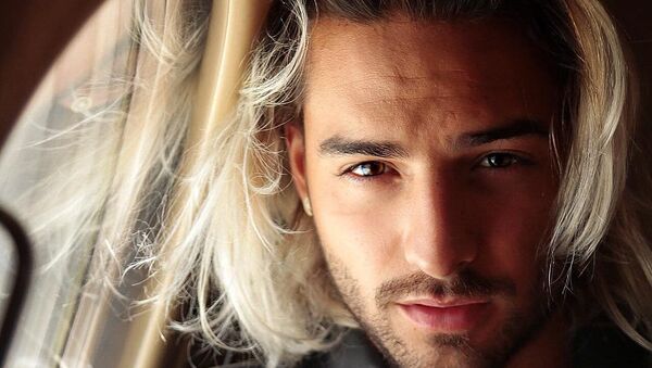 El cantante colombiano Maluma - Sputnik Mundo