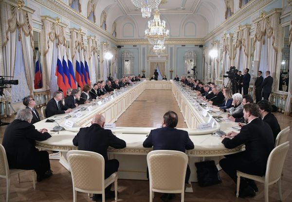 Sesión plenaria del Consejo de Cultura y Artes presidencial el 15 de diciembre de 2018 en San Petersburgo (Rusia) - Sputnik Mundo