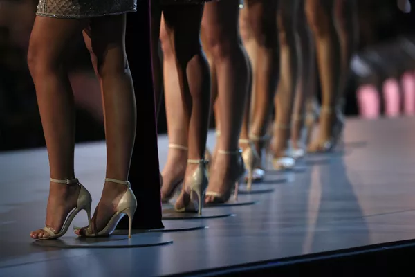Miss Universo 2018: así son las mujeres más bellas de la Tierra y de la galaxia entera Miss Universo 2018: así son las mujeres más bellas de la Tierra y de la galaxia entera - Sputnik Mundo