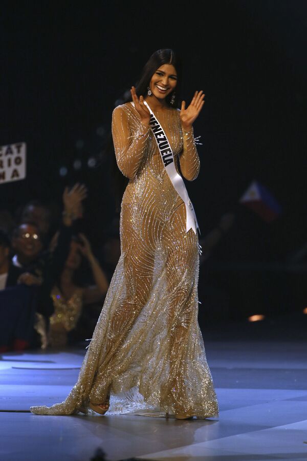 Miss Universo 2018: así son las mujeres más bellas de la Tierra y de la galaxia entera Miss Universo 2018: así son las mujeres más bellas de la Tierra y de la galaxia entera - Sputnik Mundo