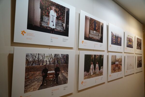 Exposición del concurso Andréi Stenin en Madrid - Sputnik Mundo