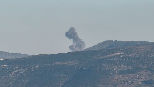Un ataque de la aviación turca a posiciones del PKK (archivo) Un ataque de la aviación turca a posiciones del PKK (archivo) - Sputnik Mundo