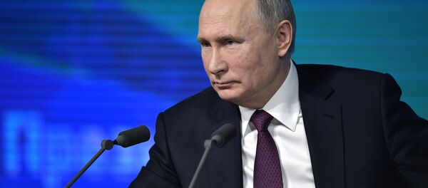 El presidente de Rusia, Vladímir Putin, durante la gran rueda de prensa anual - Sputnik Mundo