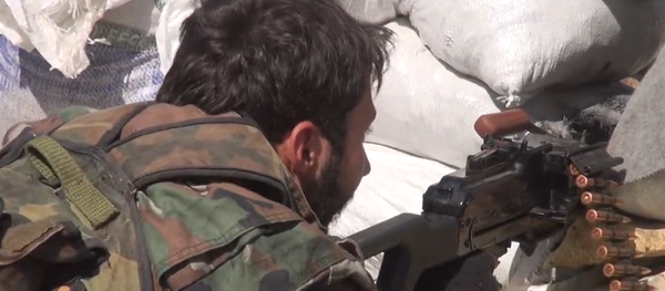 Los soldados sirios repelen un ataque que los terroristas lanzaron en el norte de la provincia de Latakia. Los soldados sirios repelen un ataque que los terroristas lanzaron en el norte de la provincia de Latakia. - Sputnik Mundo