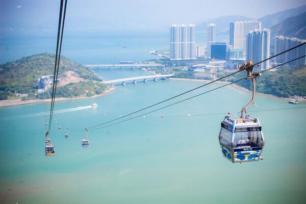 El Ngong Ping 360 en Hong Kong - Sputnik Mundo