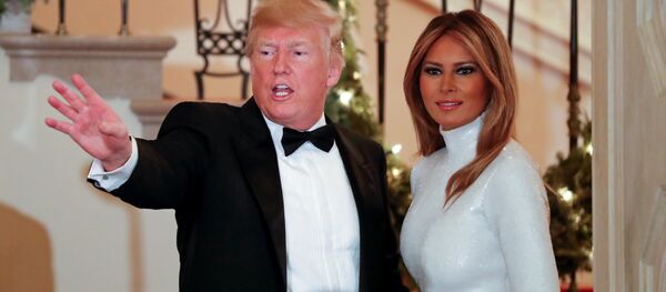 Donald y Melania Trump - Sputnik Mundo