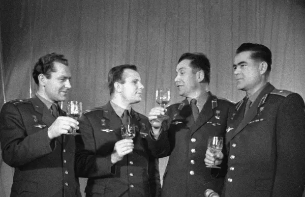 De vuelta a la URSS: así se celebraba el Año Nuevo en la época soviética - Sputnik Mundo
