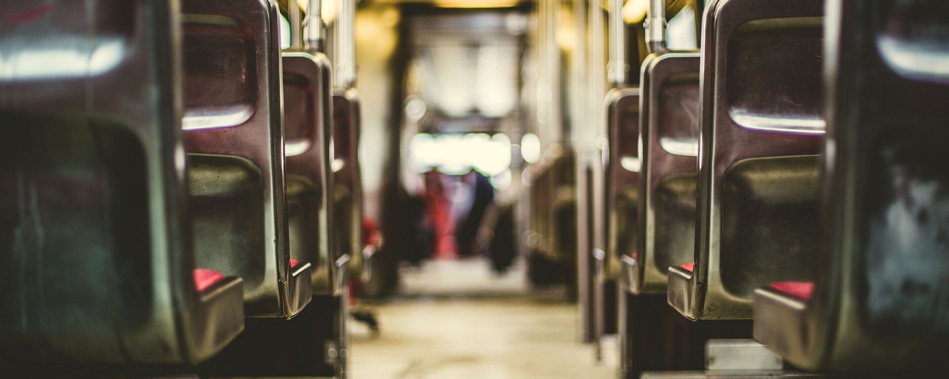 Dentro de un autobús (imagen referencial) - Sputnik Mundo, 1920, 07.05.2021