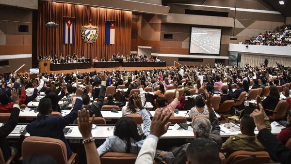 El 22 de diciembre, la Asamblea Nacional del Poder Popular de Cuba aprobó el proyecto de nueva Constitución del país isleño. La Carta Magna será sometida a un referéndum en febrero próximo. - Sputnik Mundo