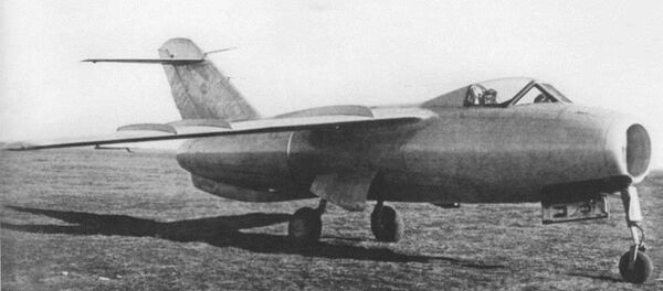 Caza supersónico La-176, foto archivo - Sputnik Mundo