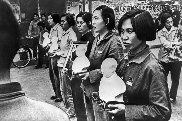 El 125 aniversario del nacimiento de Mao Zedong, en imágenes - Sputnik Mundo