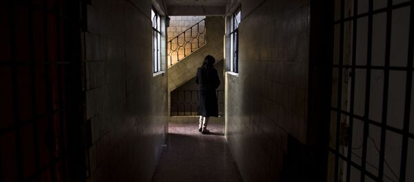 Guadalupe camina en el predio Emiliano Zapata  #68 - Sputnik Mundo