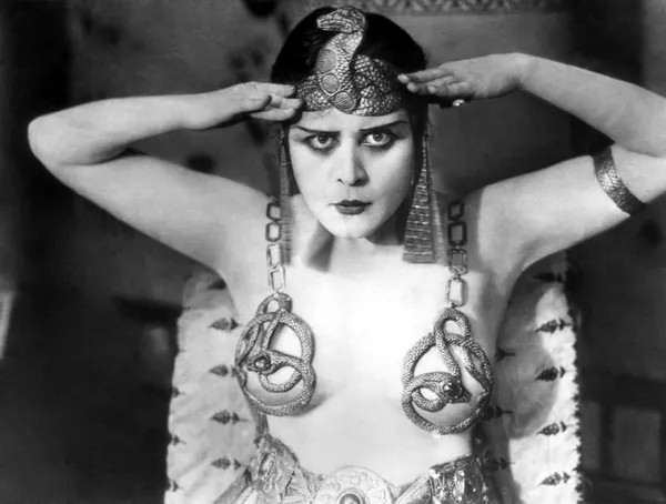 Sin palabras vanas: las actrices más bellas del cine mudo Sin palabras vanas: las actrices más bellas del cine mudo - Sputnik Mundo