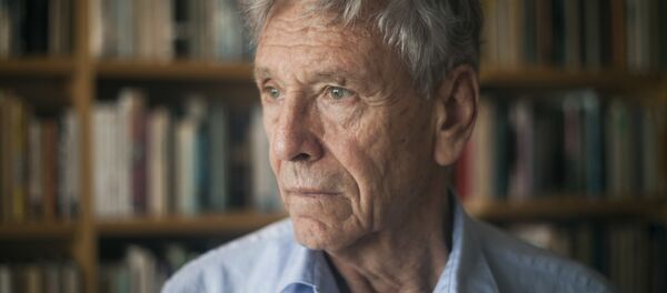 Amos Oz, escritor israelí (archivo) - Sputnik Mundo