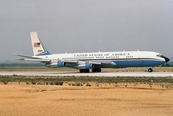 El Boeing VC-137C, uno de los aviones presidenciales de EEUU - Sputnik Mundo