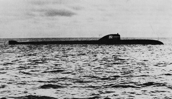 Un submarino nuclear soviético del proyecto 627A Un submarino nuclear soviético del proyecto 627A - Sputnik Mundo