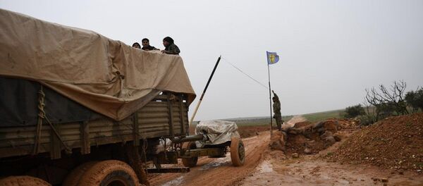 Militares sirios en los alrededores de Manbij - Sputnik Mundo